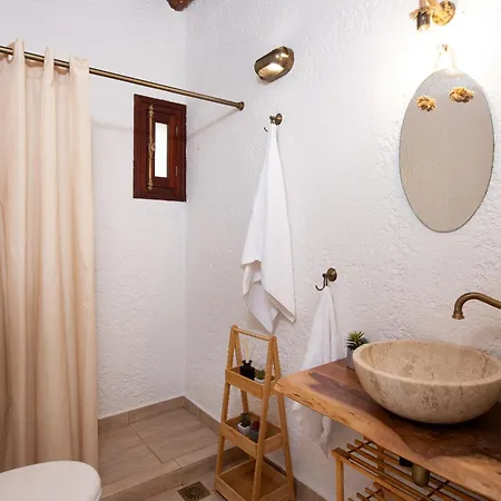 Tatil Evi Andros Serenity Retreat - Adults Only