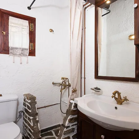 Andros Serenity Retreat - Adults Only Tatil Evi Episkopion (Andros)