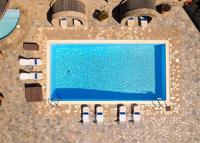 Andros Serenity Retreat - Adults Only بيت للعطل